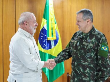 Presidente reúne com novo comandante do Exército: “desejo um bom trabalho ao general”