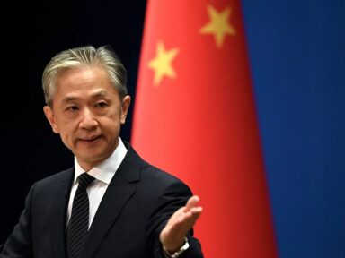 China repudia em Davos ‘sanções dos EUA que causam danos ao mundo’