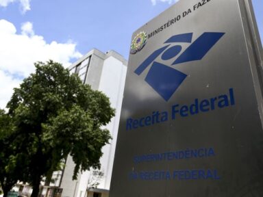 <strong>Proposta de Lula para IR deixaria 28 milhões de pessoas isentas do confisco salarial</strong>