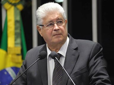 Requião defende reestatização da Eletrobrás