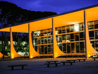STF condena ataques golpistas: “democracia e estado de direito seguem inabaláveis”