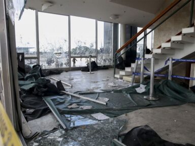 AGU pede bloqueio de R$ 6,5 mi de sete empresas e 52 pessoas que financiaram atos terroristas