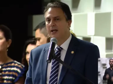Ministro da Educação anuncia retomada de 3,7 mil obras paradas na área