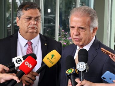 Espaço aéreo em Terra Yanomami será fechado em 6 de abril, anunciam Flávio Dino e Múcio
