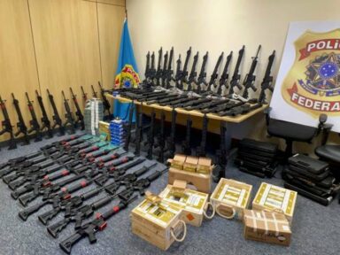 PF e Exército realizam apreensão de armas vendidas por CACs de forma ilegal no Rio de Janeiro