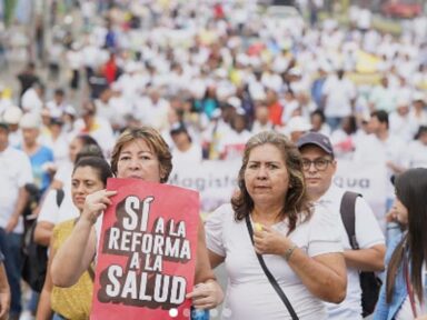 Colombianos respaldam medidas anunciadas por Petro na Saúde, Previdência e Trabalho