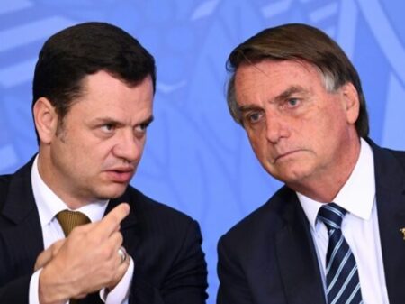 TSE confirma que ‘projeto de golpe’ achado na casa de Torres é prova que incrimina Bolsonaro