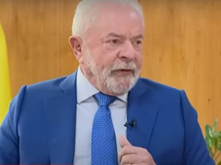 “Eu não governo para o mercado, eu governo para o povo”, diz Lula