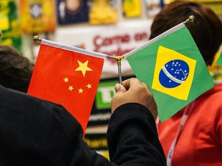 20 acordos: visita de Lula à China aponta novo papel estratégico do Brasil nas relações internacionais