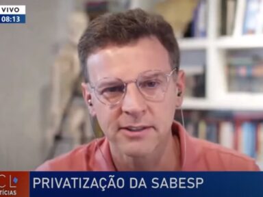 “Privatização da Sabesp deixará mais pobres sem água”, afirma o economista Eduardo Moreira