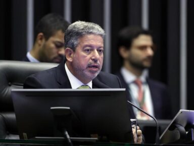 Lira aceita volta das comissões mistas e abre caminho para acordo sobre MPs