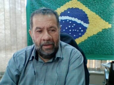 BC mantém juros altos e “não ouve ninguém”, diz Carlos Lupi