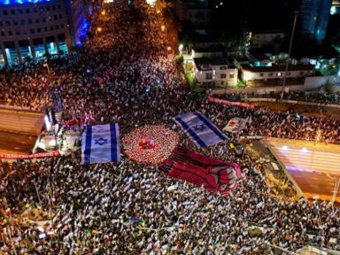 Centenas de milhares de israelenses tomam as ruas do país em “resistência à ditadura” de Netanyahu