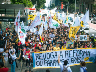 Governo Lula atende reivindicação de estudantes e vai suspender a reforma do Ensino Médio de Temer