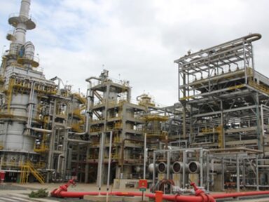 <strong>Petroleiros pedem que MPF investigue relação de joias com venda de refinaria na Bahia</strong>