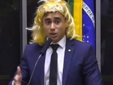 Janones diz que novo “tchutchuca do bozo” “deu vazão a desejos reprimidos”