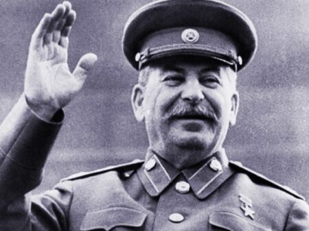 “As três lições principais da era Stalin, nos 70 anos de sua partida”, por Gennady Zyuganov