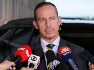 Cappelli envia a Moraes lista dos servidores do GSI vistos no vídeo do 8 de janeiro