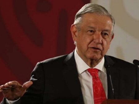 Obrador anuncia nacionalização da produção de energia elétrica
