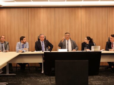 “Não há liberdade de expressão para quem quer matar crianças nas escolas”, diz Flávio Dino