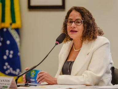 Luciana Santos: colocar a ciência, tecnologia e inovação a serviço da reindustrialização do país