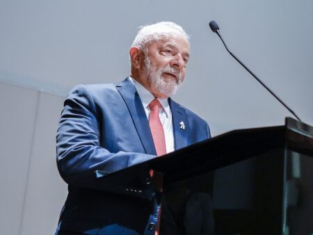 Lula adverte EUA e Europa que “não há sustentabilidade num mundo em guerra”
