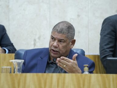 Base de Tarcísio na Câmara de SP apoia criação de Frente Parlamentar contra privatização da Sabesp