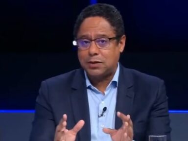 “Estruturas criminosas de fake news devem ser penalizadas”, defende Orlando
