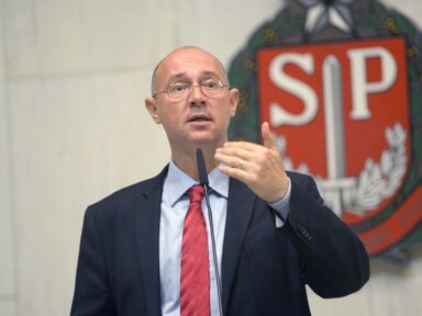 “Se Sabesp for privatizada, municípios pequenos ficarão ‘ao Deus dará’”, afirma deputado