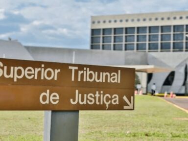 STJ altera lei e até salário mínimo pode ser penhorado para o pagamento de dívidas