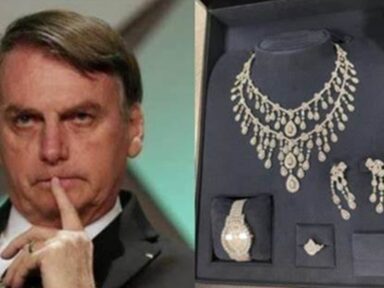 Bolsonaro pressionou para liberar joias, confirma ex-chefe da Receita
