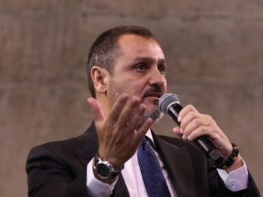 “Mauro Cid atuou, durante todo o período do governo, a mando do chefe”, diz diretor da PF