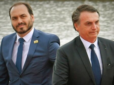 Operador da rachadinha de Carluxo recebeu R$ 2 milhões e foi indicado por Bolsonaro
