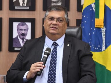 Flávio Dino: “entrarão em cena os aparatos de punição” se postos de combustíveis abusarem
