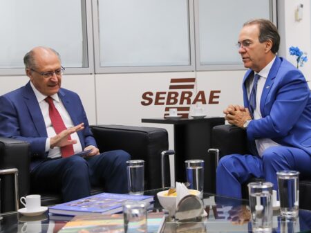 “É perverso o BC manter juros a 13,75%, é contra o Brasil”, diz presidente do Sebrae