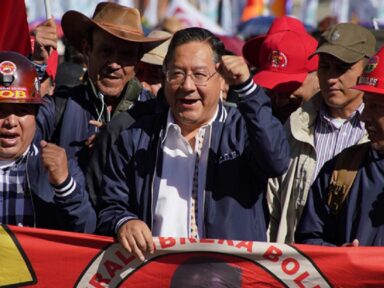 Arce chama bolivianos à união para avançar nas conquistas e industrialização da Bolívia