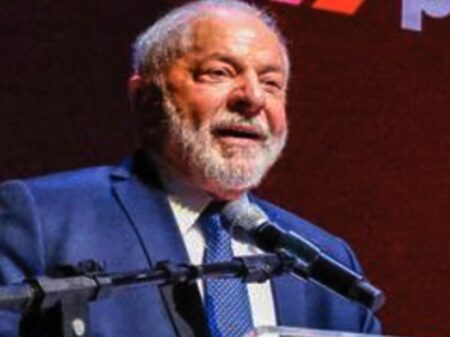 “Compras do governo são inegociáveis. Não vamos ceder aos europeus”, diz Lula