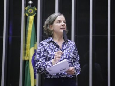 Presidente do PT convoca “movimento amplo contra os juros altos” do BC