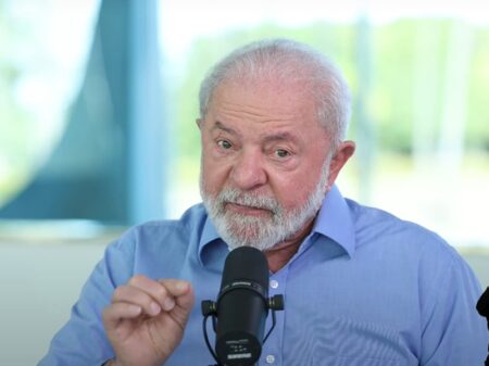 Juros poderiam ser menores, “mas tem um cidadão no BC que o faz ser 13,75%”, critica Lula