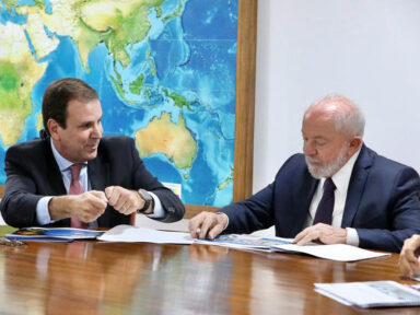 Após reunião com Lula, Paes comemora acordo sobre aeroportos do Rio de Janeiro