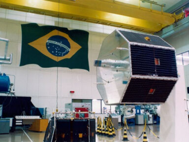 Com 30 anos em órbita, satélite brasileiro SCD-1 bate recorde mundial de tempo de operação