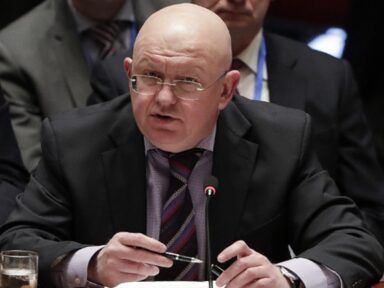Moscou denuncia no Conselho da ONU ato terrorista de Kiev à hidrelétrica de Kakhovka