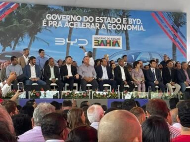 Governo da Bahia e chinesa BYD anunciam instalação de fábrica de carros elétricos em Camaçari