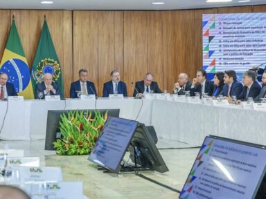Ciência e Tecnologia anuncia investimento de R$ 41 bilhões e afirma necessidade da redução dos juros
