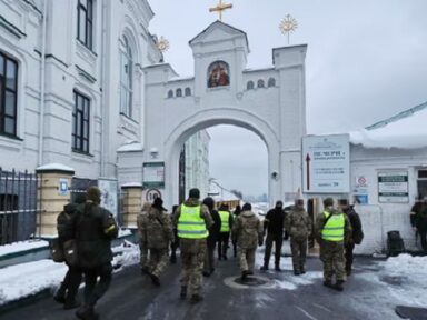 EUA endossam perseguição religiosa do regime de Kiev aos cristãos ortodoxos, denuncia Rússia