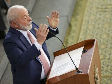 Lula participa da cúpula Celac e UE para reforçar as relações comerciais e bilaterais
