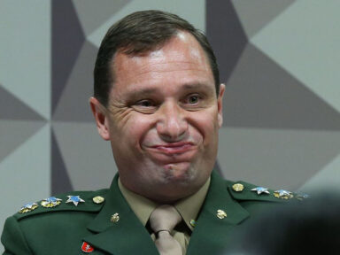 Faz-tudo de Bolsonaro teve “movimentação de recursos incompatível com o patrimônio”, detecta Coaf