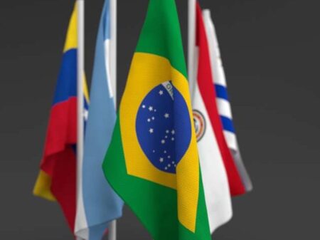 Brasil assume presidência do Mercosul e quer integração e mais respeito aos países da região