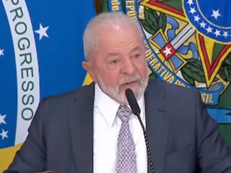 “Vamos derrotar o financeirismo e abrir caminho para o desenvolvimentismo”, diz Lula