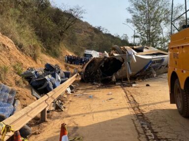 Lula manifesta pesar pela morte de torcedores do Corinthians em acidente: “Torço pela recuperação dos feridos”